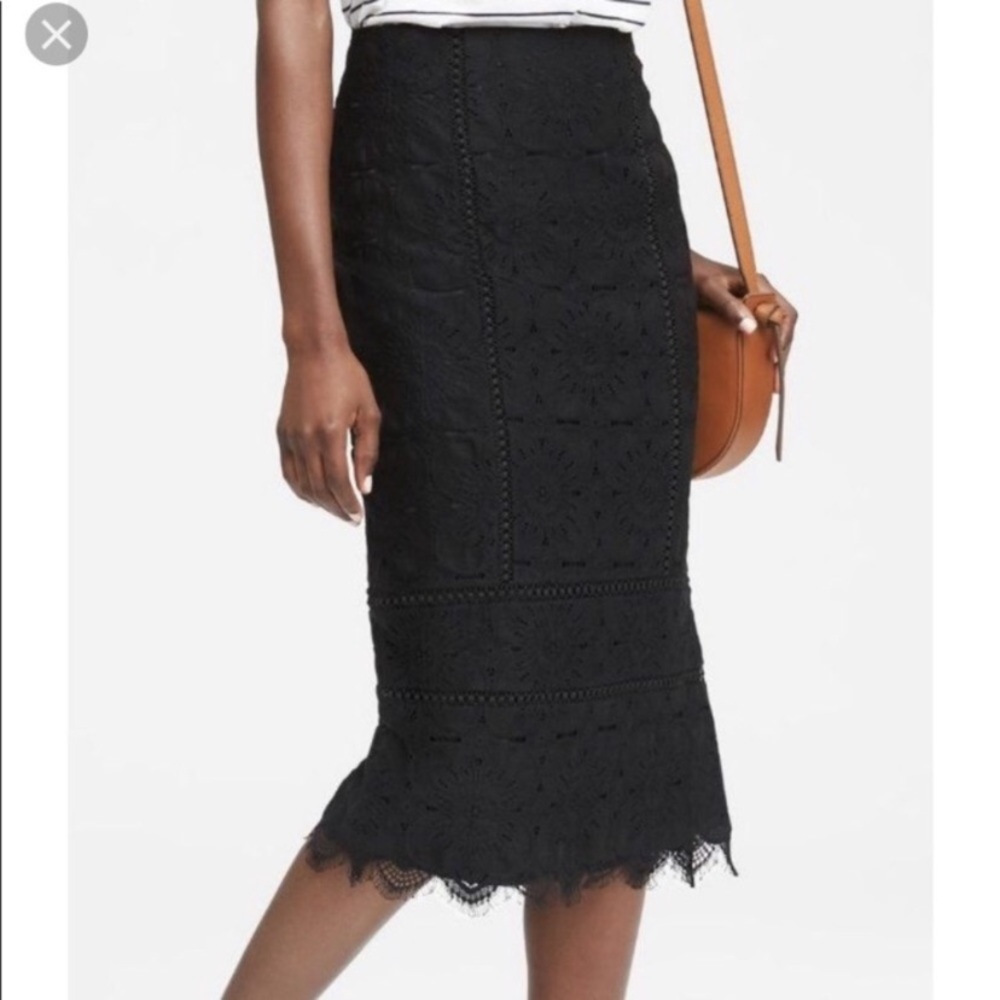 Banana Republic Lace Skirt